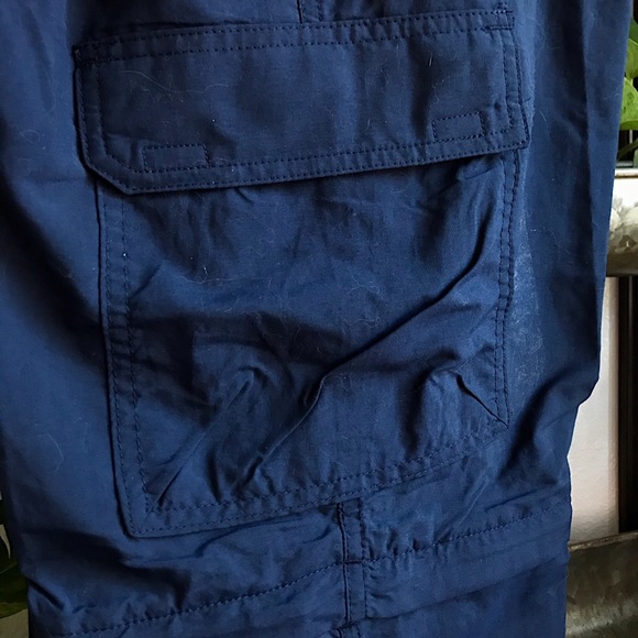 Last pair! Convertible pants with sunblock - Picture 13 of 15